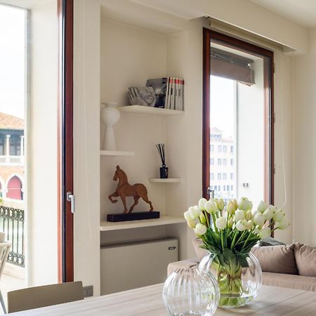 Grand Canal Luxury Apartment With Terrace R&R Venedik Dış mekan fotoğraf