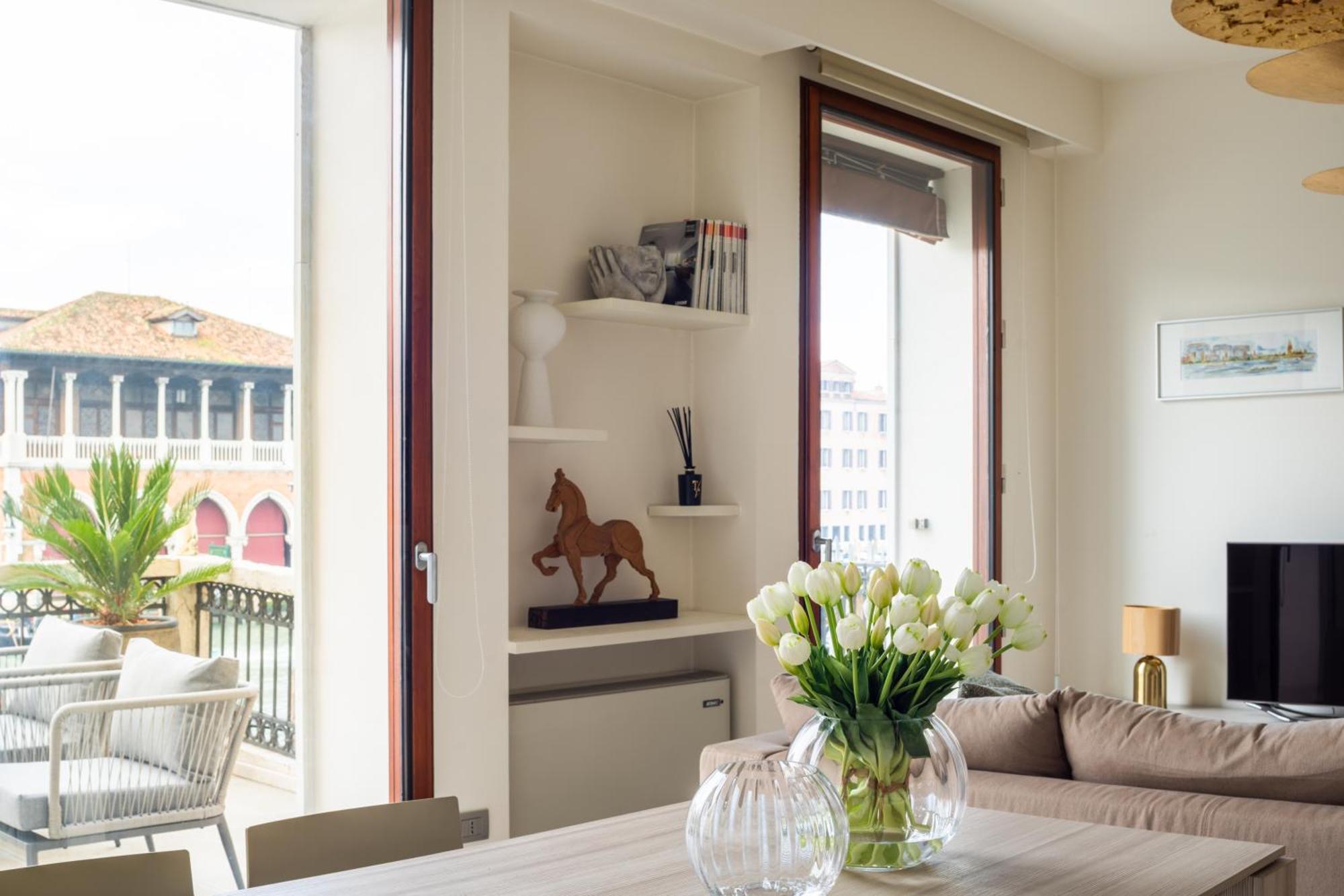 Grand Canal Luxury Apartment With Terrace R&R Venedik Dış mekan fotoğraf